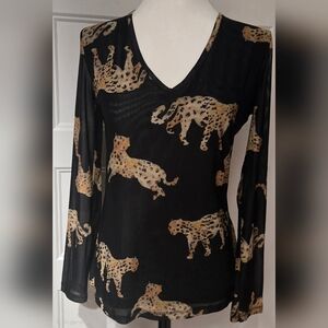 Chic Black Leopard Print V-Neck Long Sleeve Top from DOLCE